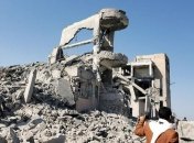 Центр содержания заключенных в Йемене попал под авиаудар: более 100 погибших