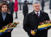 Порошенко с супругой почтили память жертв Голодомора 