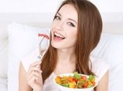 Ученые установили, что время приема пищи влияет на продолжительность жизни