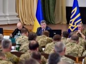 Порошенко планирует обсудить с силовиками участие бойцов Нацгвардии в АТО