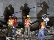 Трамп запросил финансирование на стену на границе с Мексикой