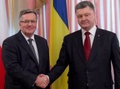 Коморовский уверен, что Украина получит безвизовый режим на Рижском саммите