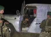 Пограничники остановили украинца, который хотел вывезти детали двигателя в РФ 