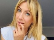 У леопардовому платті з екстремальним декольте: Леся Нікітюк порадувала фанатів новим фото