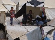 В сирийском лагере для беженцев смертник подорвал авто, трое погибших 