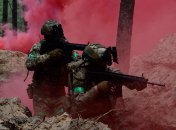 Українські воїни блокують ворога і не дають йому просуватися