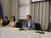 Горячая линия ФССУ: Где можно получить консультации по оплате больничных