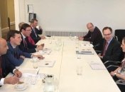 Луценко рассказал в Лондоне, когда начнет работу Антикоррупционный суд  