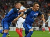 Наполи хочет арендовать лидера аутсайдера Примеры