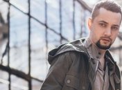 Знаменитый музыкант ушел из музыки