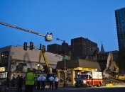 Водитель экскаватора, обрушивший дом в Филадельфии, сдался полиции