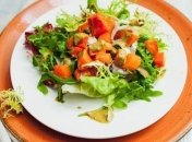 Рецепт дня: салат из тыквы с жареным луком