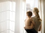 Трагические новости и дети: как уберечь ребенка от стресса