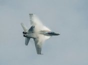 Швейцария заявила о своем военном самолете над лайнером делегации РФ