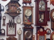 Переводити потрібно, в основному, аналоговий годинник зі стрілками