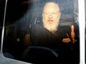 Ассанж готов сотрудничать со следователями Швеции 