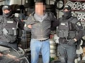 Топ-чин столичной полиции попался с "карантинными" схемами и машинами на "левых" номерах (фото)