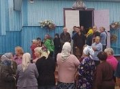 Не поделили веру: на Ровенщине подрались представители двух церквей (Фото) 