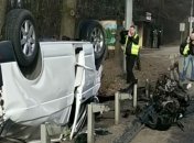 Авто "разорвало", пострадали двое детей: на Житомирской трассе Киева серьезная авария (фото, видео)