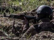 Ситуация на фронте: снайпер боевиков ранил военнослужащего ВСУ близ Марьинки 