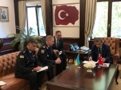 Украина создаст контактную четырехстороннюю группу для борьбы с "ворами в законе"