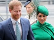 Любимые цветы принцессы Дианы: принц Гарри и Меган Маркл посадили в Лос-Анджелесе незабудки