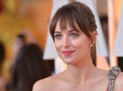 Звезда эротического триллера "50 оттенков серого" рассталась с женихом