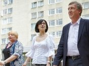 Хармс не сможет ответить на все вопросы украинских врачей