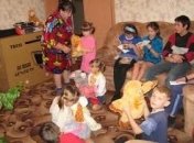 Старших детей не берут в ДДСТ