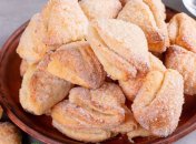 Сырное печенье с орехами