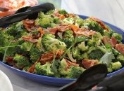 Рецепт дня: корисний салат із броколі
