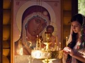 День Казанской иконы Божьей Матери: молитвы перед святым образом