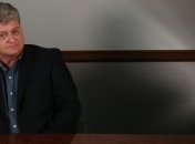 Отец Сноудена сумел пообщаться с сыном