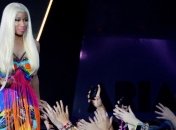 Ники Минаж представила клип "The Night Is Still Young" (Видео)