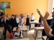 Гриневич заявила, что зарплата учителя не будет меньше 9600 гривен