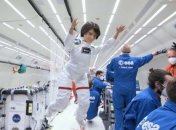 Барби в невесомости