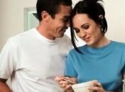 Девушки хранят верность мужьям ради денег