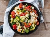 Салатик виходить дуже легким, але ситним