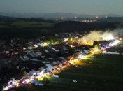 Серьезный пожар оставил сотню поляков на улице, есть пострадавшие (фото, видео)