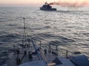 Украинский катер провел совместные учения с эсминцем США