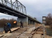 В Ровно задержали преступника, который сломал мост проехав по нему на грузовике