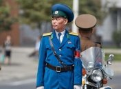 Радости и печали людей в Северной Корее (Фото)