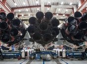 Илон Маск показал мощнейшую ракету Falcon Heavy
