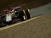 "Глазами гонщика": впечатляющие кадры работы пилота Формулы-1 (Видео)