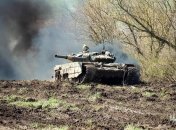 Українські військові тримають оборону