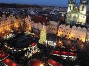 На Рождество чешский семья в среднем потратила 1111 евро