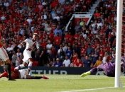 МЮ сенсационно проиграл на своем поле Кристал Пэлас