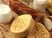 Роспотребнадзор запретил поставку ряда молочной продукции из Украины