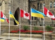 Что Порошенко обсуждал с премьером Канады?