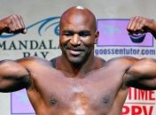 Холифилд уже знает имя следующего соперника Кличко